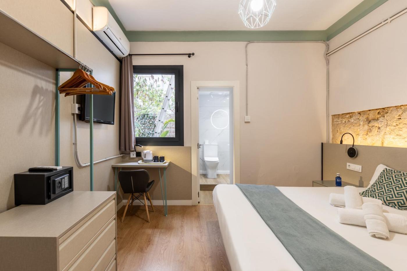 Regina Selfcheck-In Smart Rooms Palma de Mallorca Bagian luar foto
